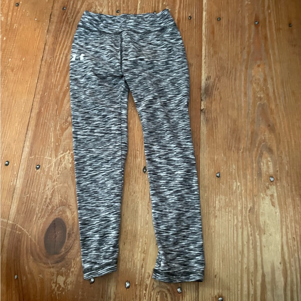Under Armour leggings size 6